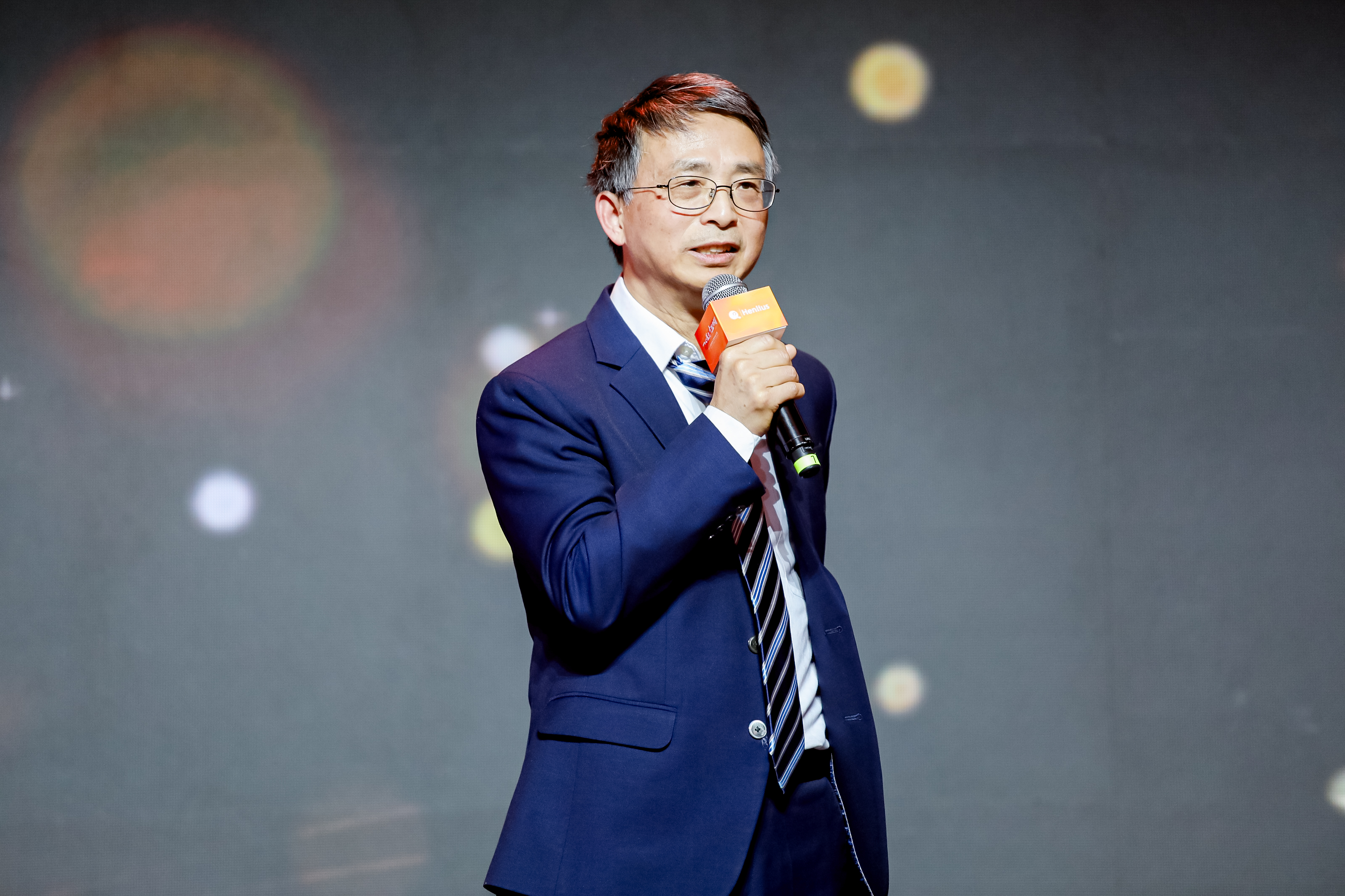 AG真人官方(中国)官方网站IOS/安卓通用版/手机app下载